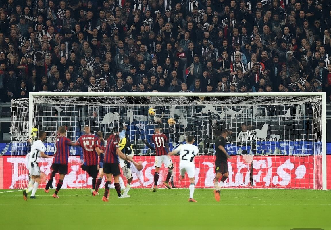 2018意甲巅峰对决：AC米兰vs尤文图斯战术解析与关键瞬间